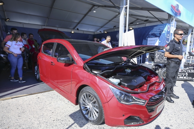 Yerli ve milli otomobiller ile otonom sistemler TEKNOFEST'te